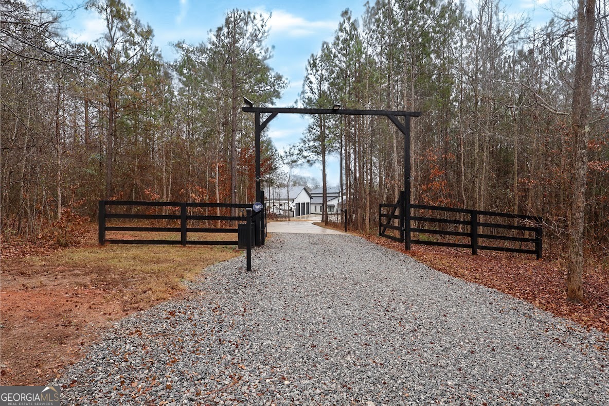 294 Old South River RD