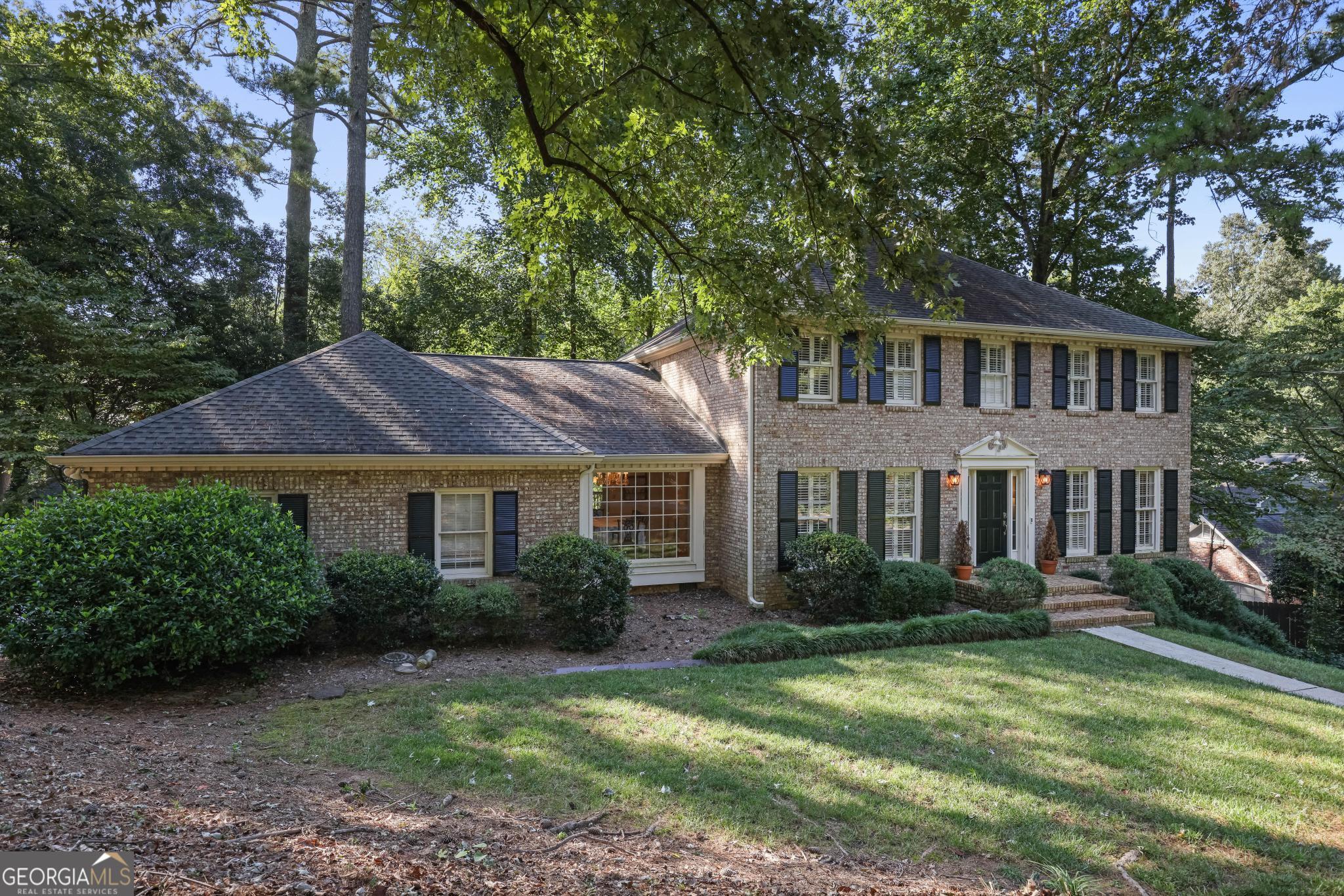 570 Old Harbor DR