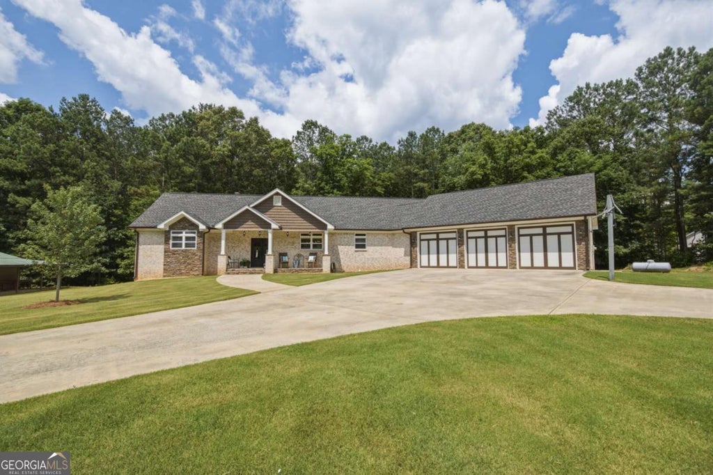 Photo of 580 Old Yorkville Road, Dallas, GA 30157 (MLS # 10794901)