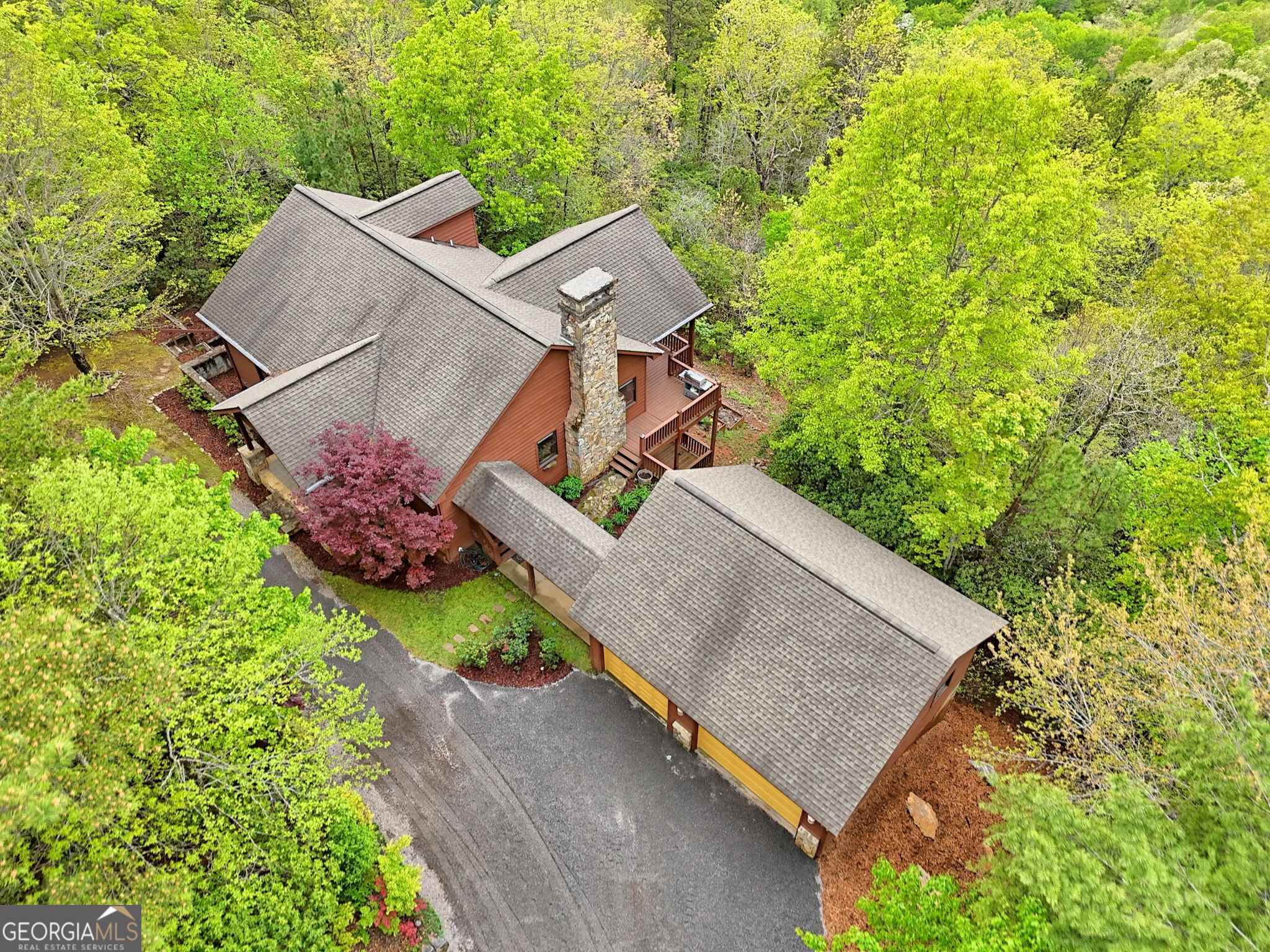 2608 The Ridges