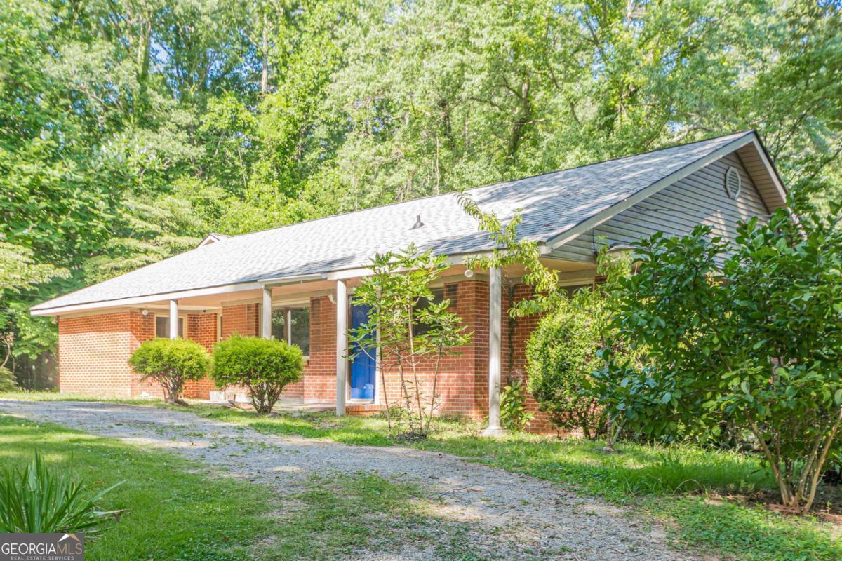 151 Ridgeway RD