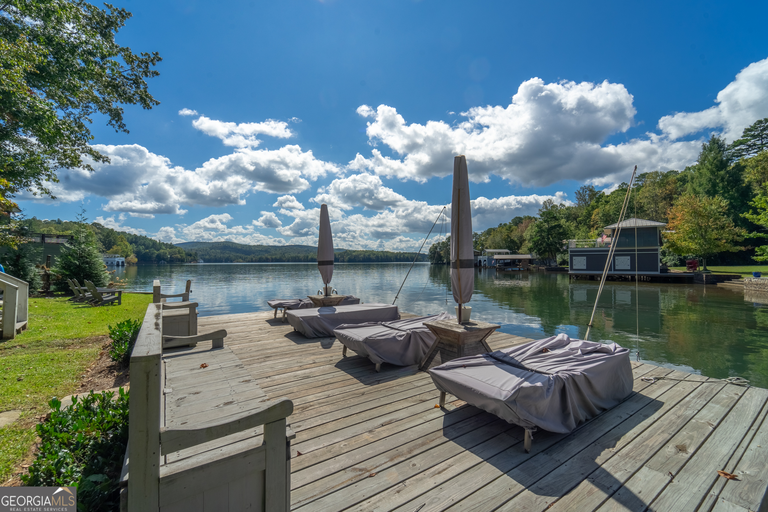 Lake Burton - Residential