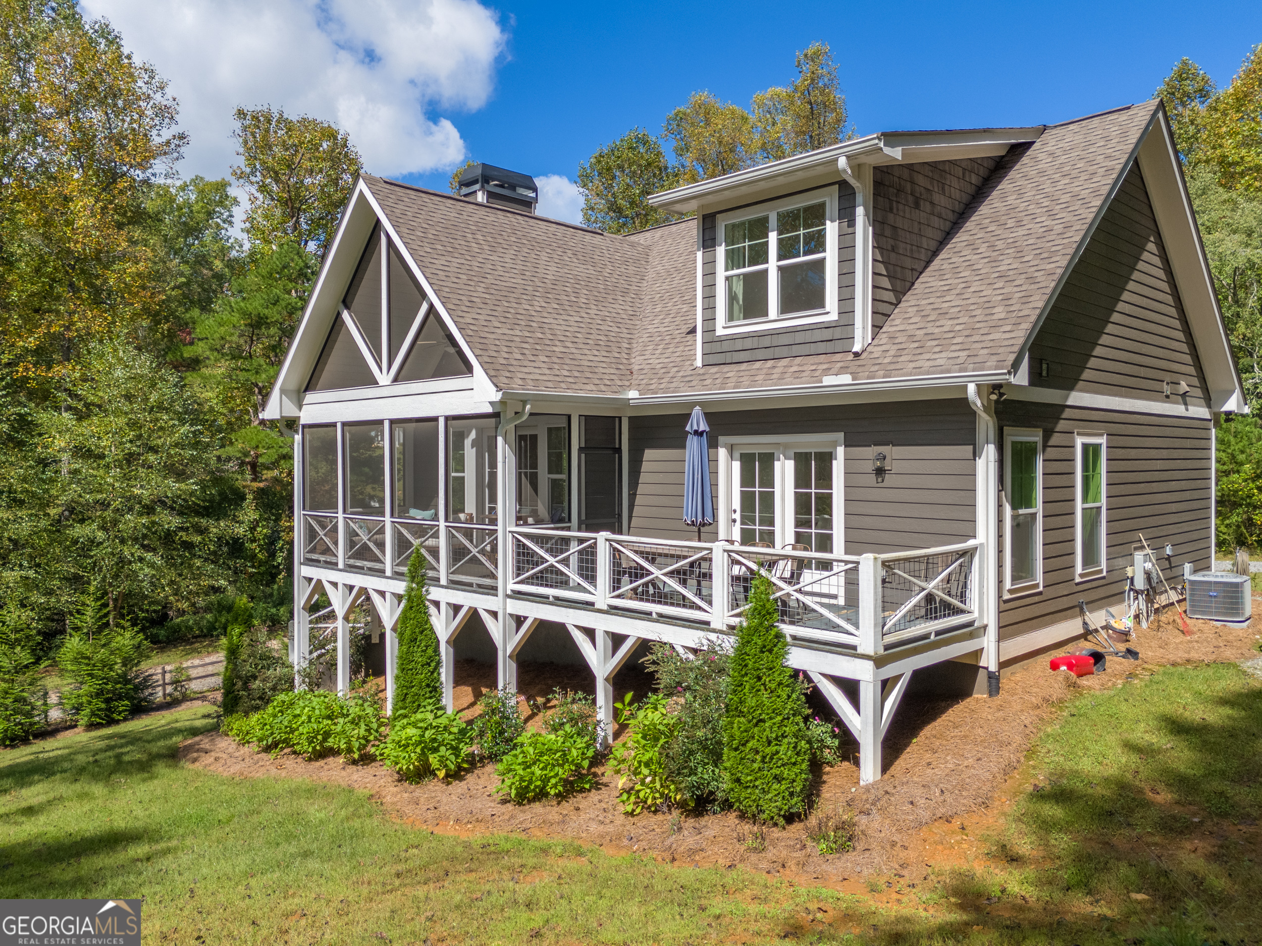 Lake Burton - Residential