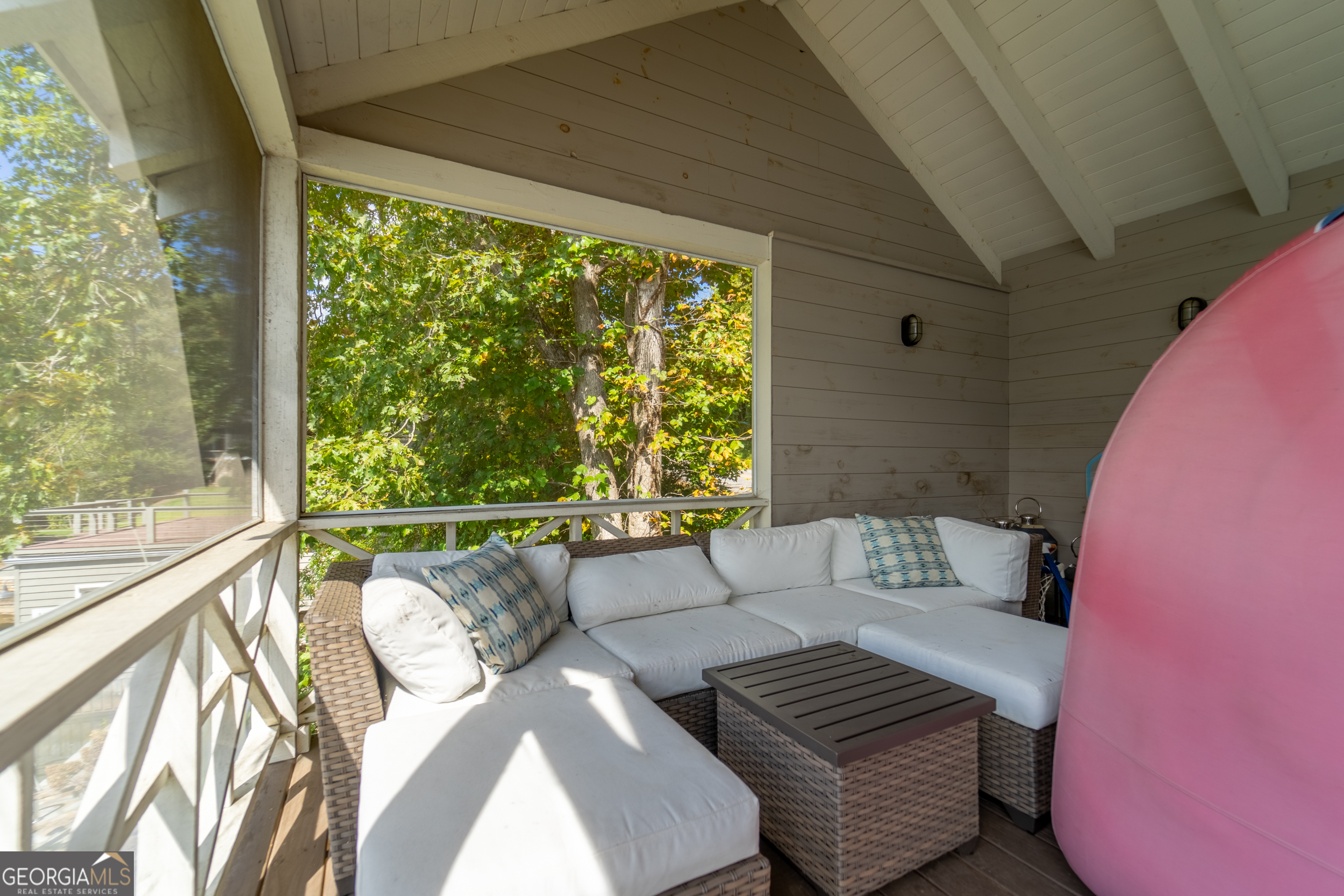 Lake Burton - Residential