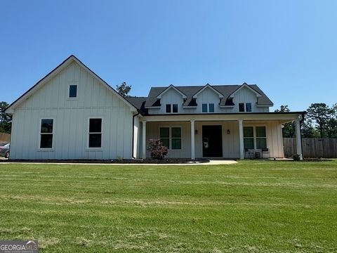 127 Goodwin RD NW Milledgeville GA 31061