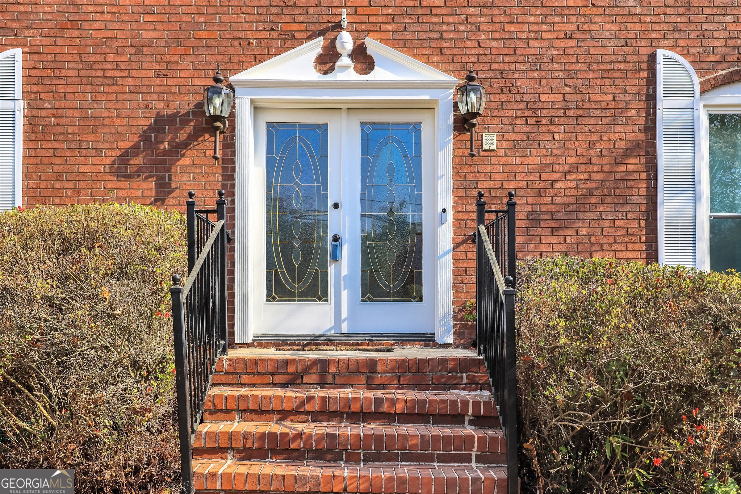 2652 Fontainebleau DR