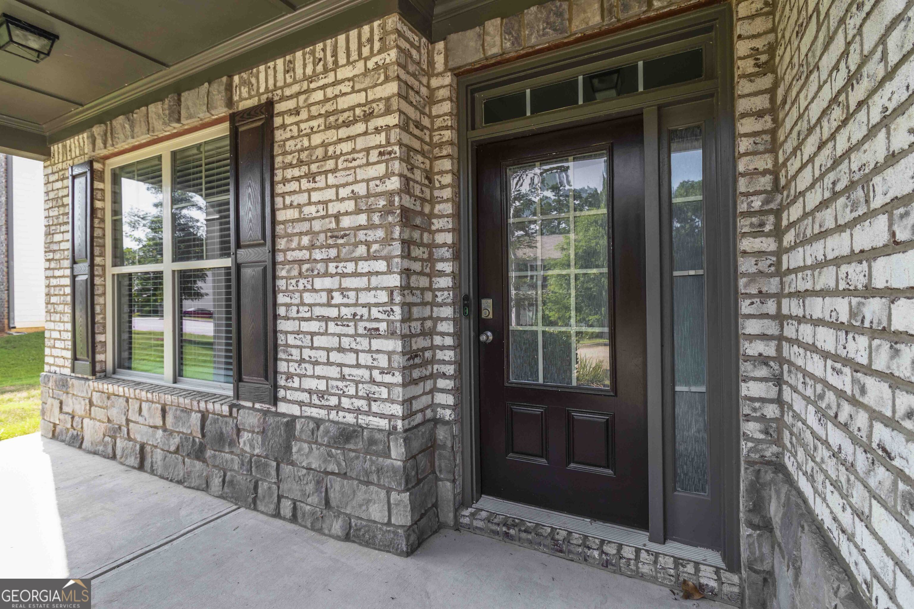 119 Fountain Oak