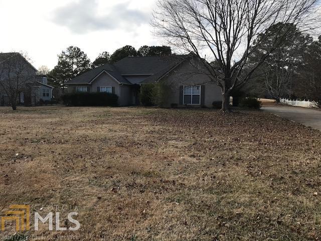 Newnan, Georgia 30265, United States, 4 Bedrooms Bedrooms, ,3 BathroomsBathrooms,Residential,Pending,99398