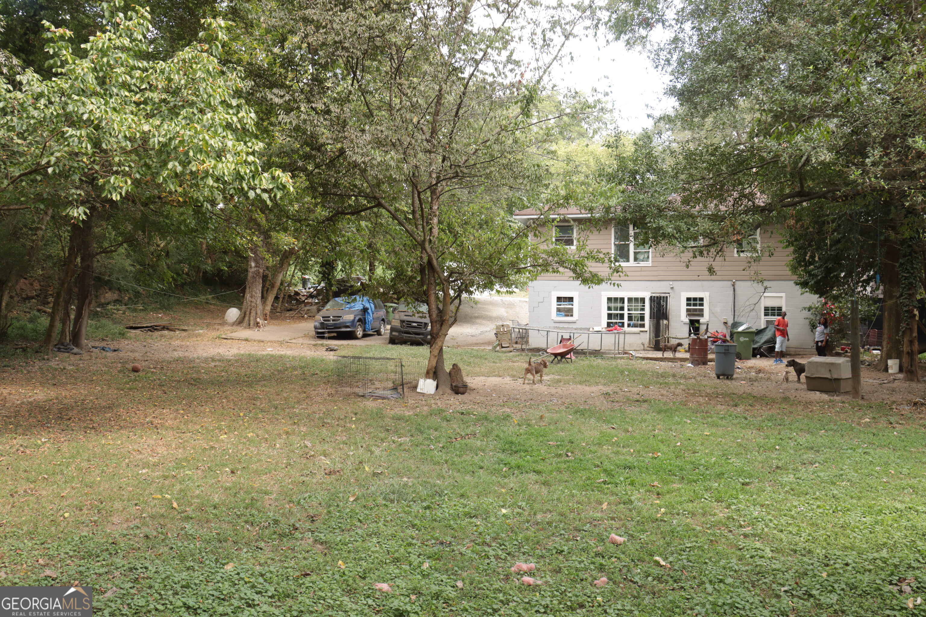 590 Elmwood RD NW