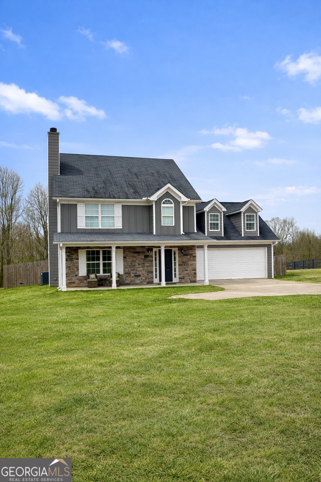 8233 Mountain Glen DR