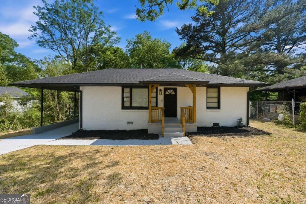 Photo of 445 Carey Drive SE, Atlanta, GA 30315 (MLS # 10742155)