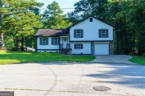 Photo of 3614 Josh Court SW, Powder Springs, GA 30127 (MLS # 10621756)