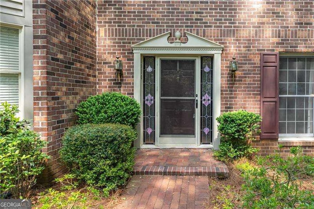Photo of 1510 September, Decatur, GA 30033 (MLS # 10729870)