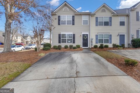Photo of 127 Chastain Circle, Newnan, GA 30263 (MLS # 10656250)