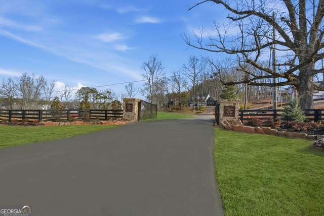 4475 KD Kruzel Drive