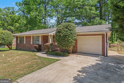 Photo of 3540 Leisure Lane, Atlanta, GA 30349 (MLS # 10737675)