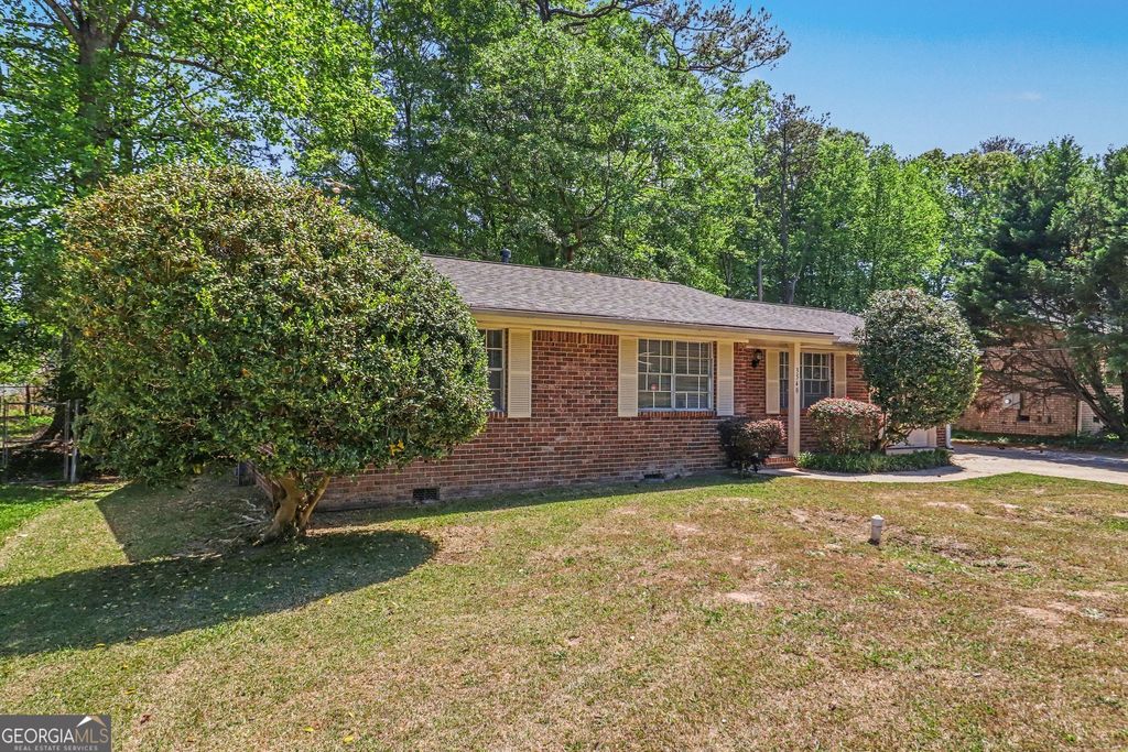 Photo of 3540 Leisure Lane, Atlanta, GA 30349 (MLS # 10737675)