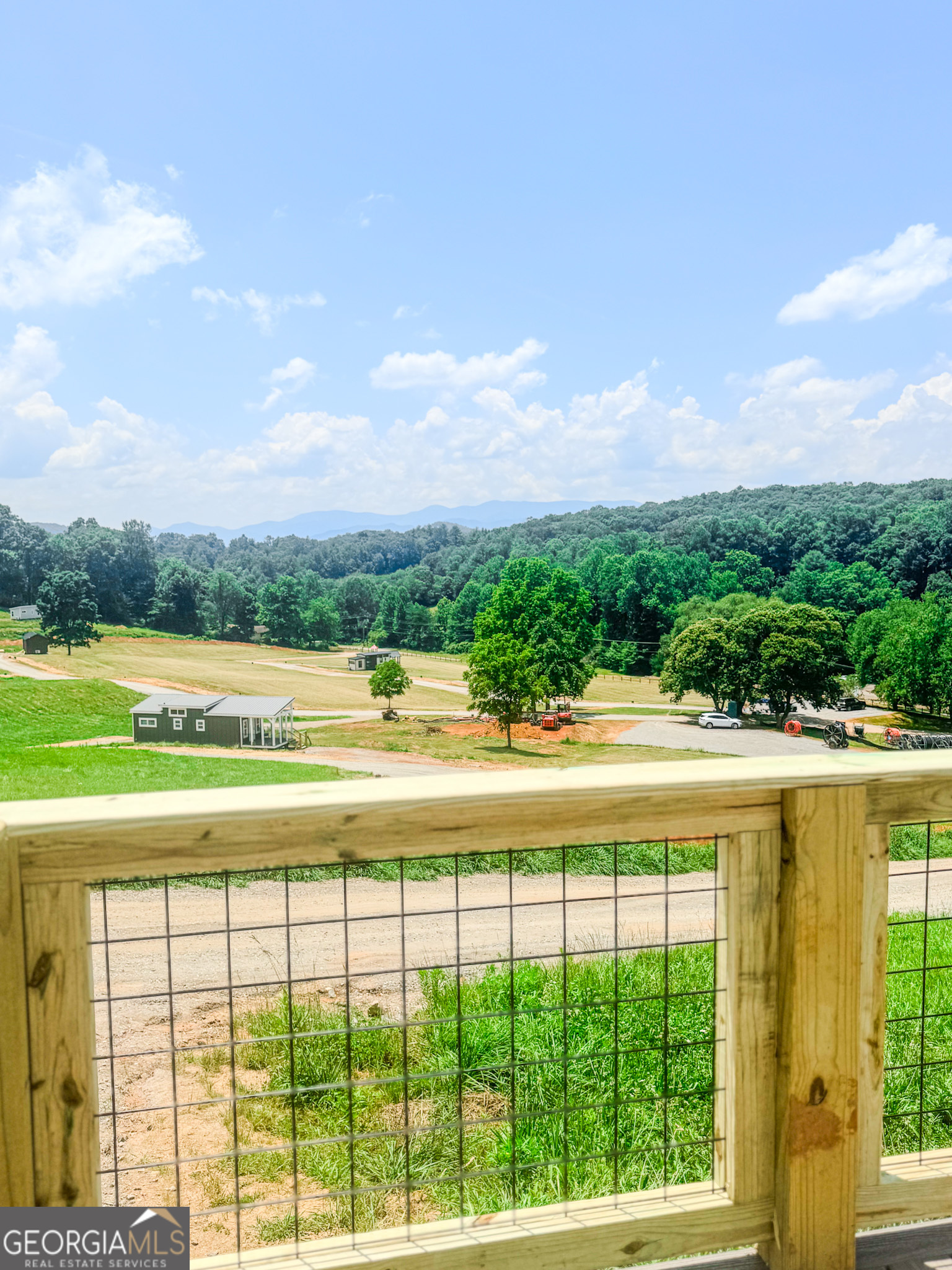 527 Saunders Rd. Lot #4