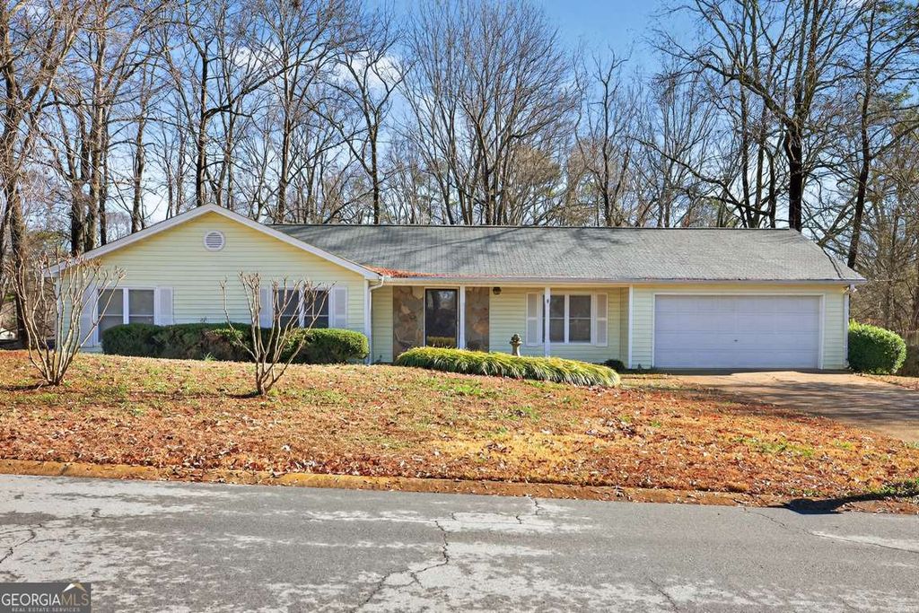 Photo of 564 Mill Run Place, Lawrenceville, GA 30046 (MLS # 10692834)