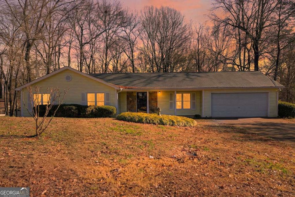 Photo of 564 Mill Run Place, Lawrenceville, GA 30046 (MLS # 10692834)