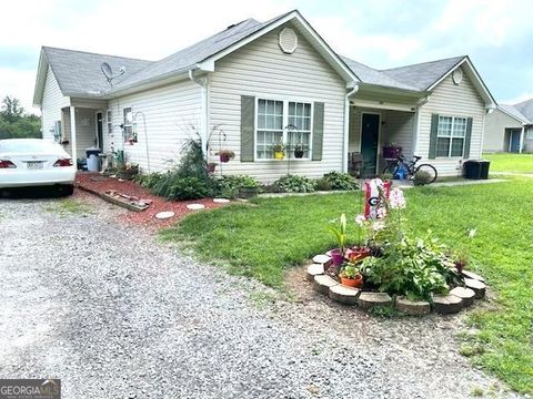 201* Dogwood Road Ellijay GA 30540