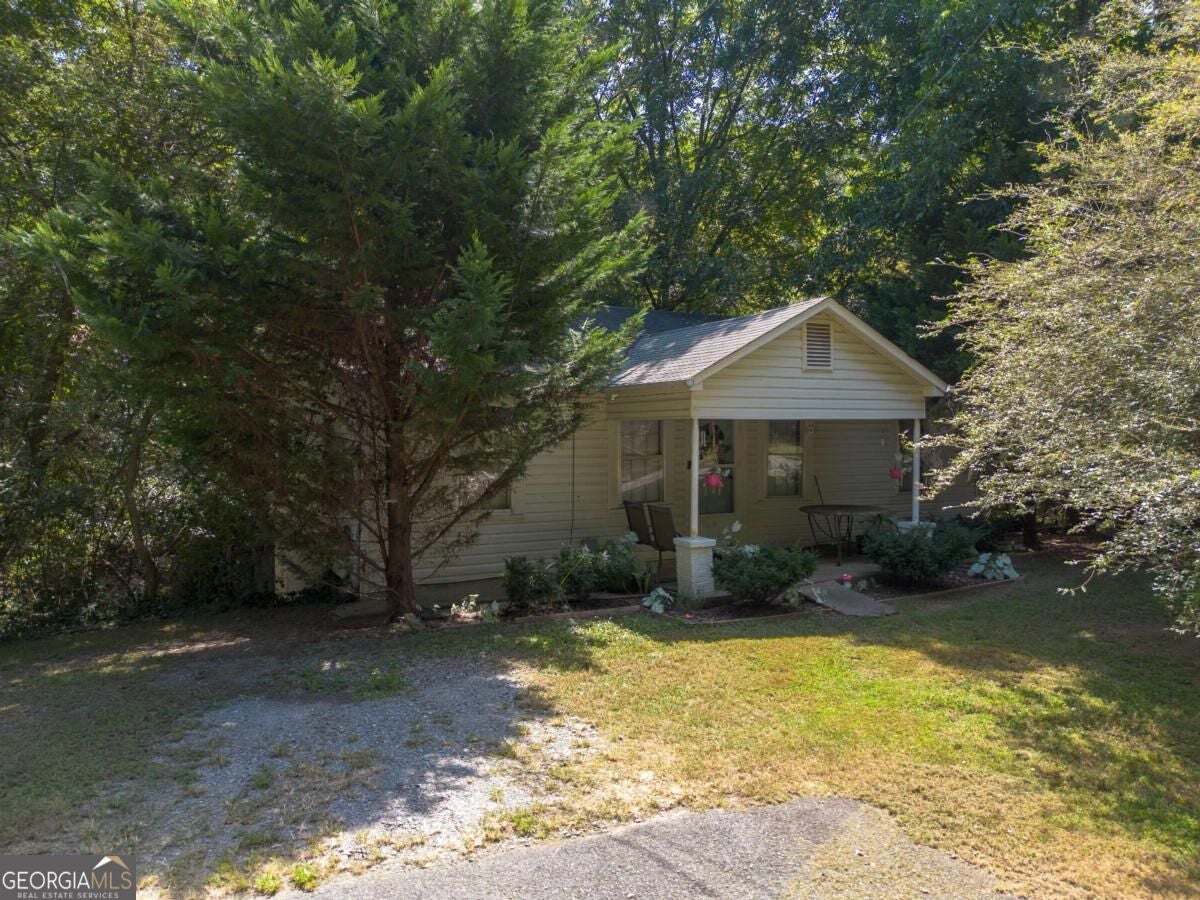 320 Pinecrest RD