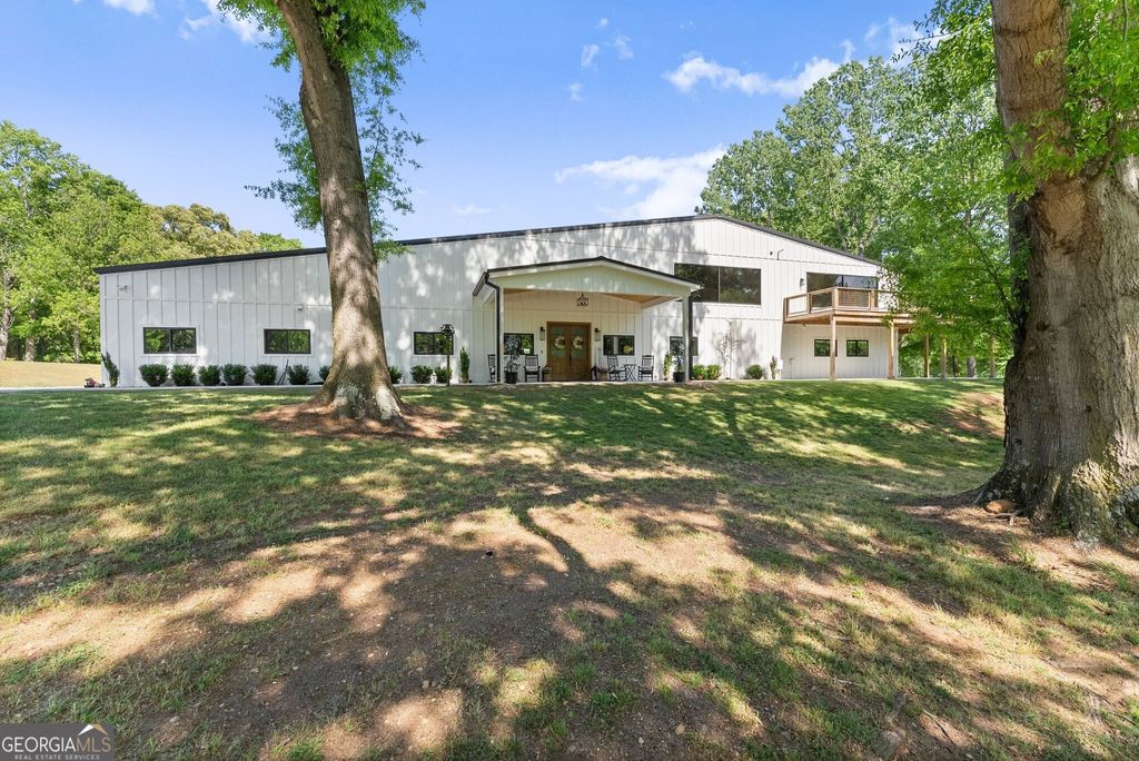 Photo of 951 Canter Way, Jefferson, GA 30549 (MLS # 10736704)