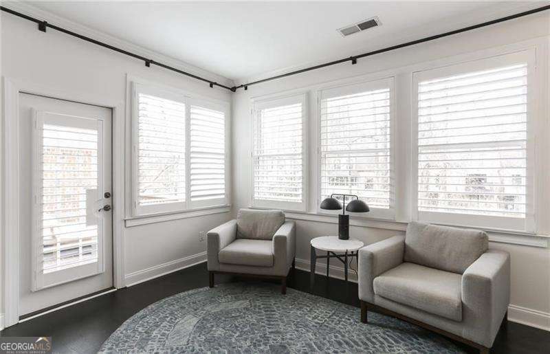 Sandy Springs, Georgia 30328, United States, 3 Bedrooms Bedrooms, ,4 BathroomsBathrooms,Residential,Active,7726