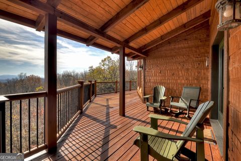 A home in Mineral Bluff