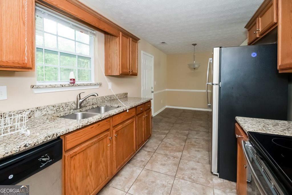 Photo of 685 Nassau Street, Forest Park, GA 30297 (MLS # 10659428)