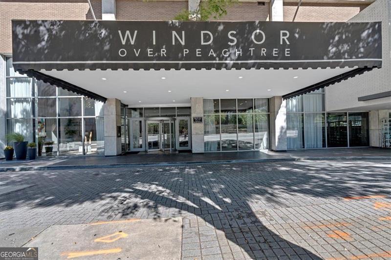 620 NE PEACHTREE ST NE 1613