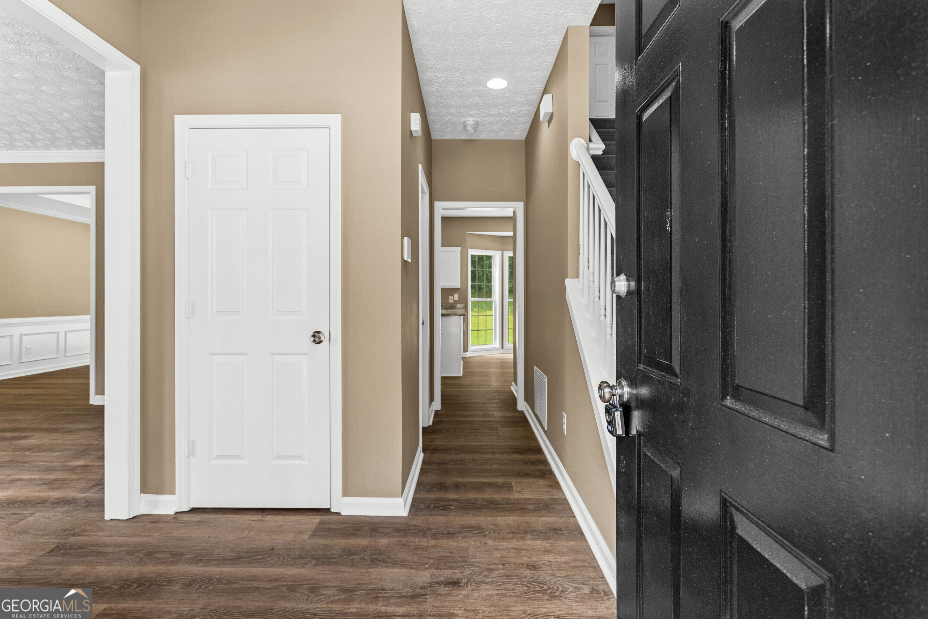 1869 Riverlanding Circle