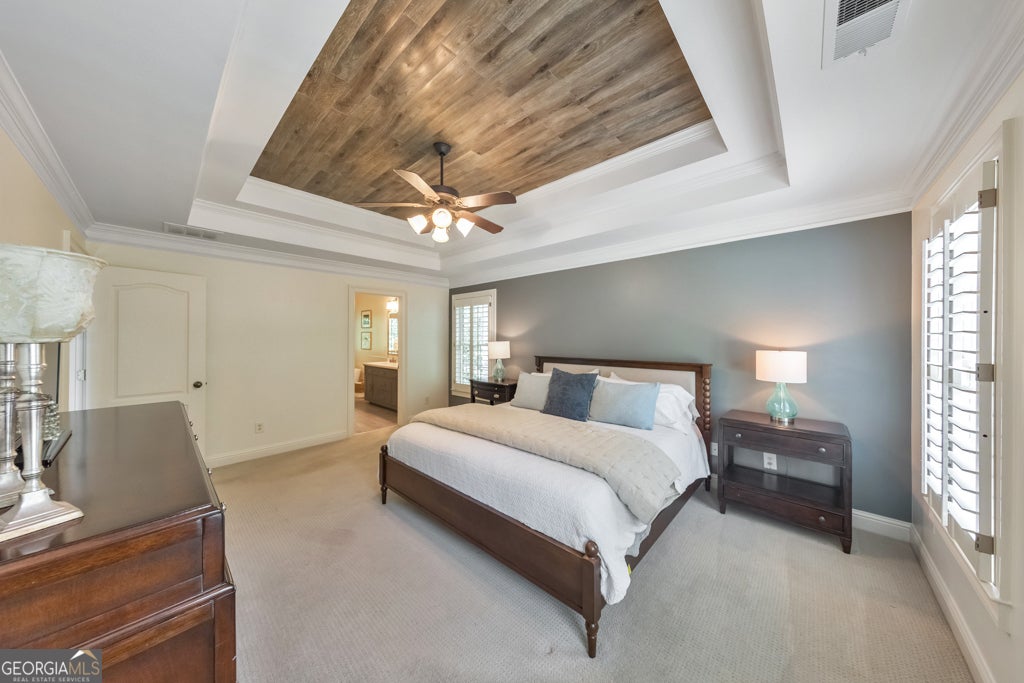 351 Collegiate DR