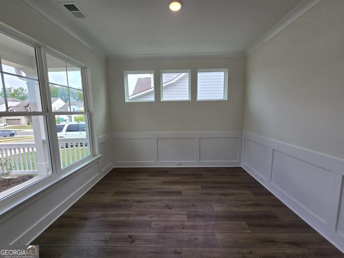 337 Conifer LN