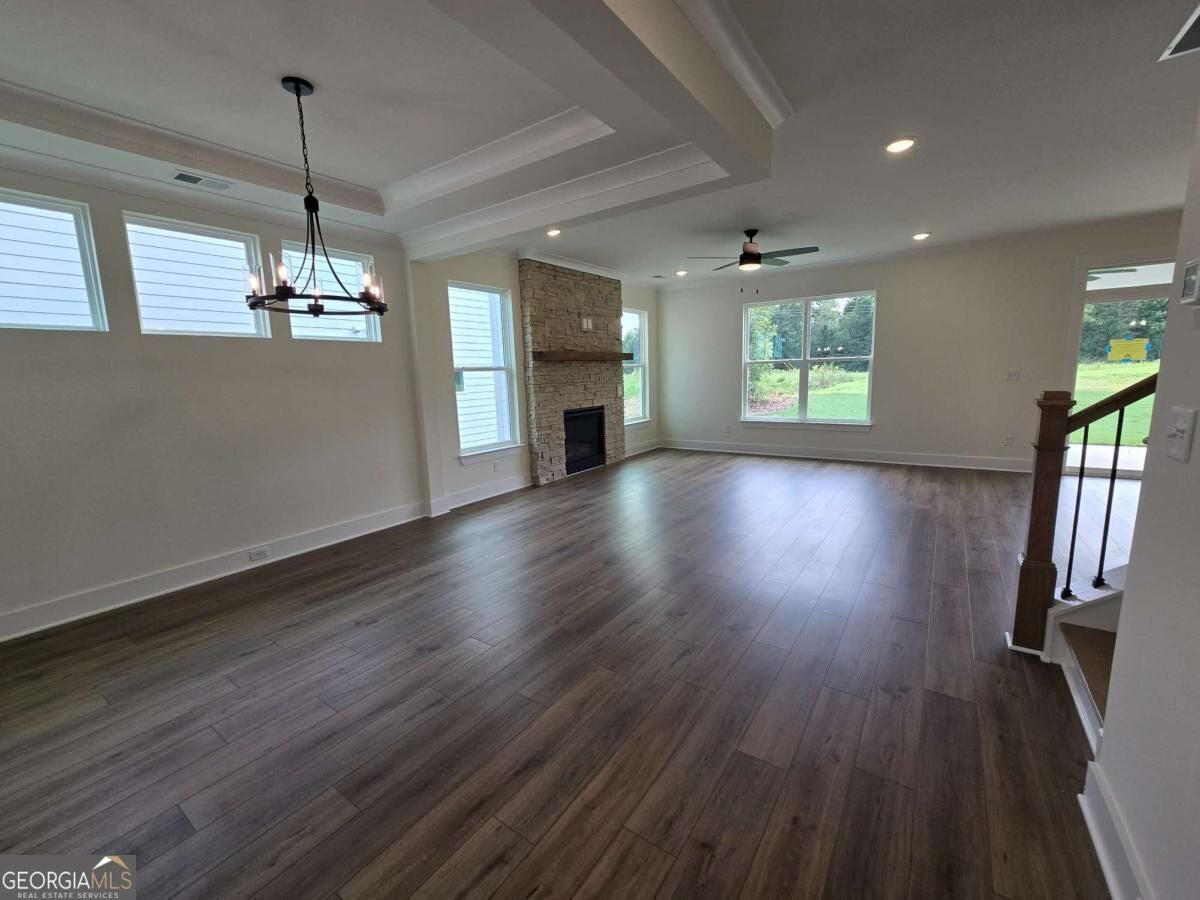 337 Conifer LN