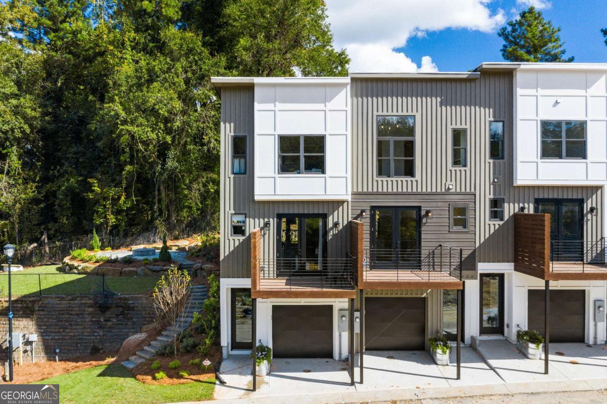 2328 Mason DR