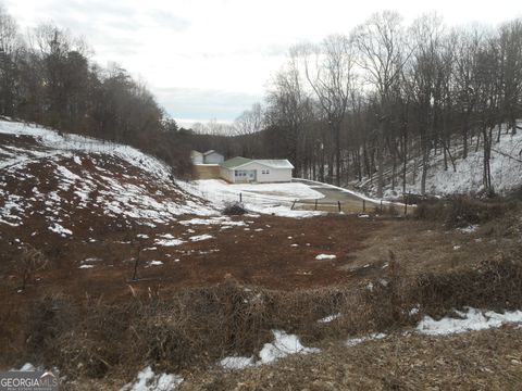 A home in Mount Airy