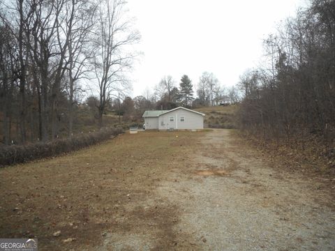 A home in Mount Airy