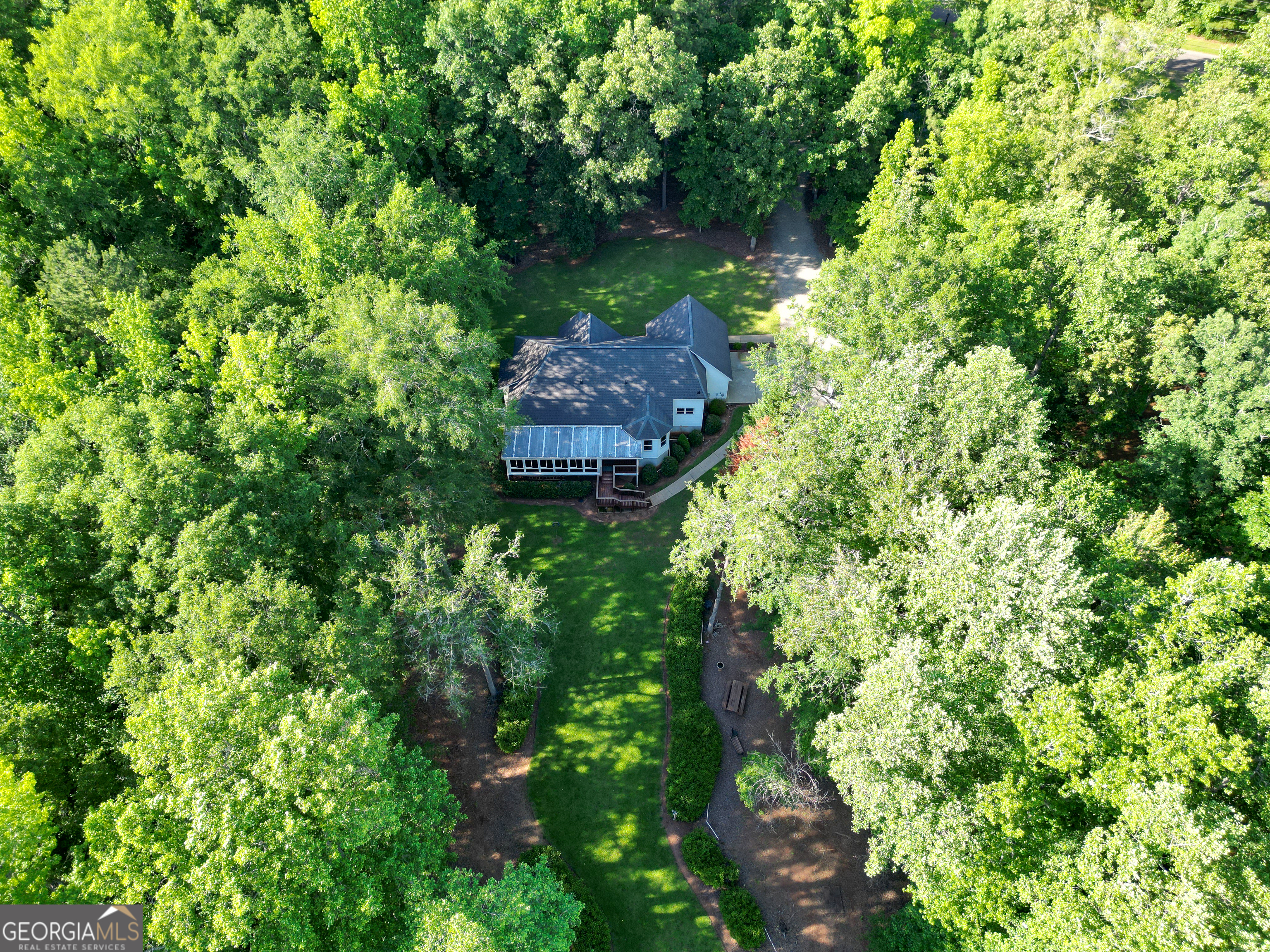 320 Parham RD NW