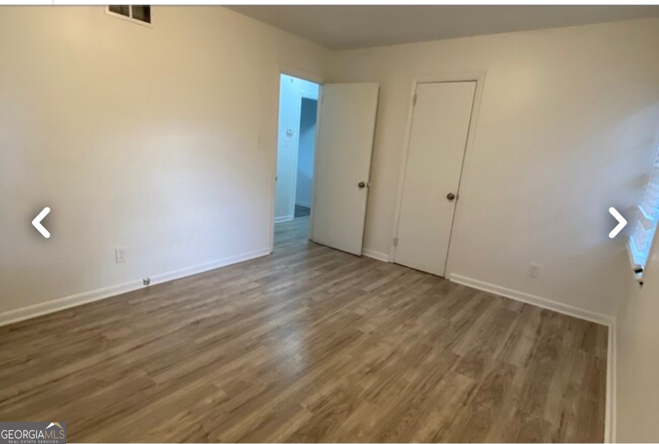329 Manor DR
