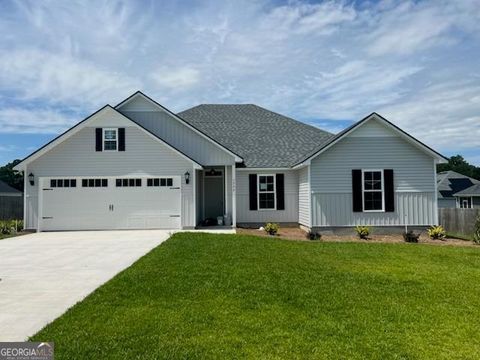 A home in Valdosta