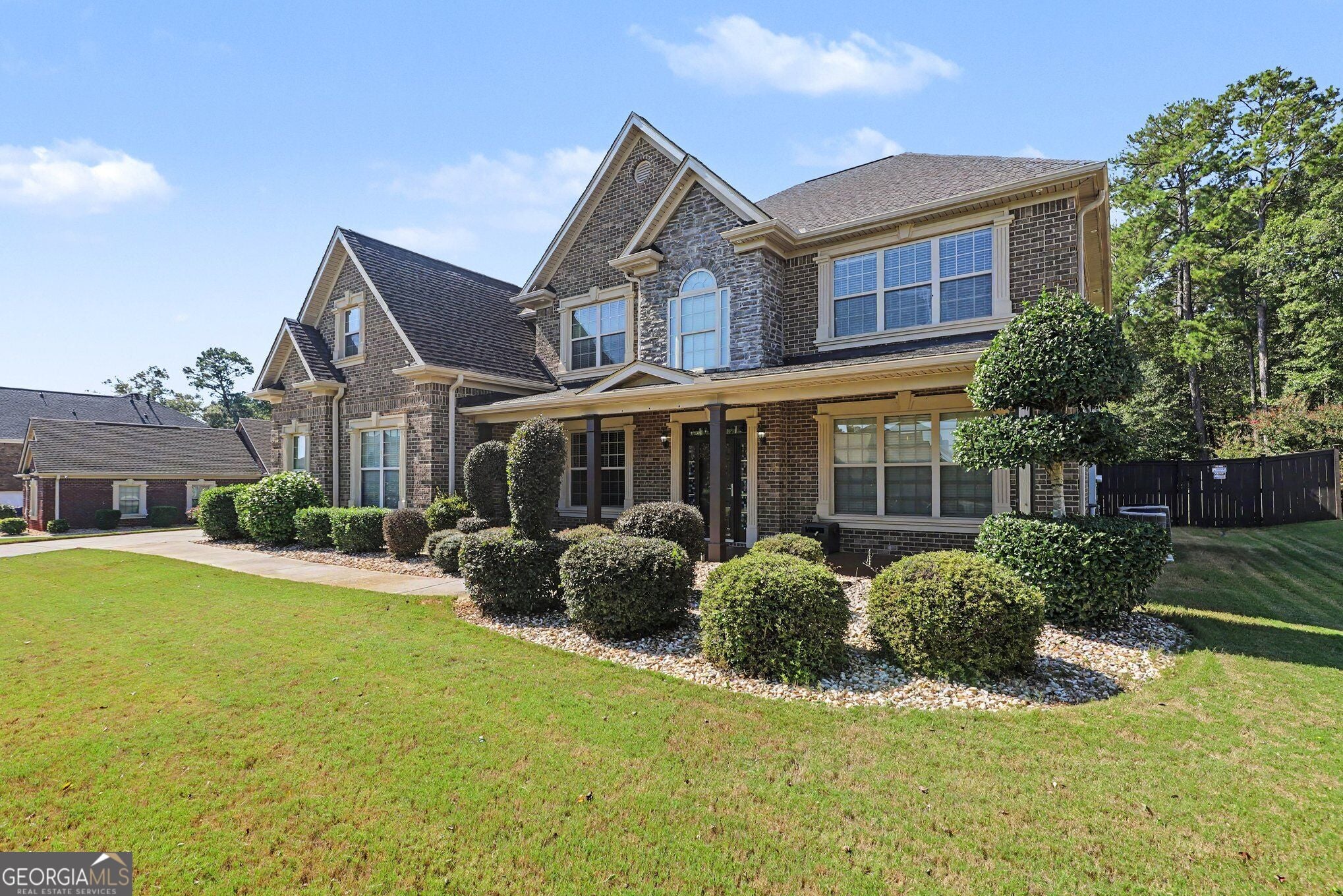 313 Snow Bird DR