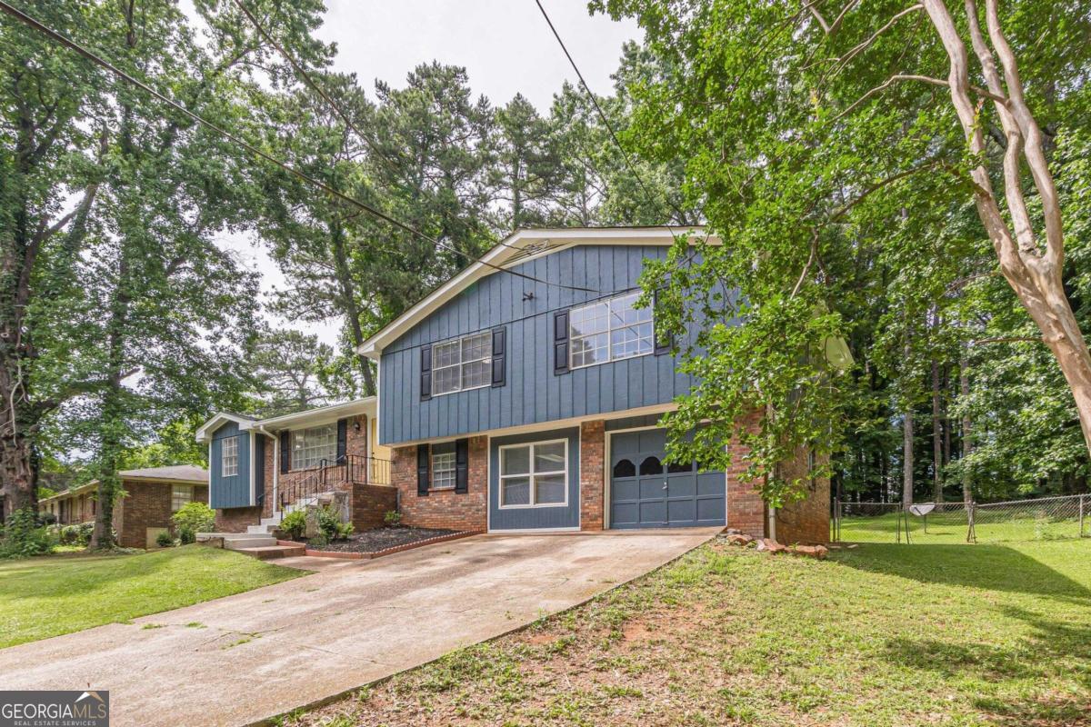 View Lithonia, GA 30058 house