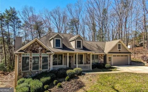 141 Gartrell ST Ellijay GA 30540