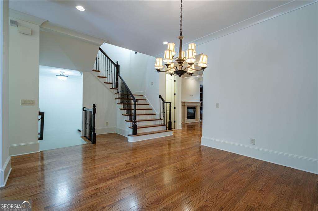 12 Candler Grove DR