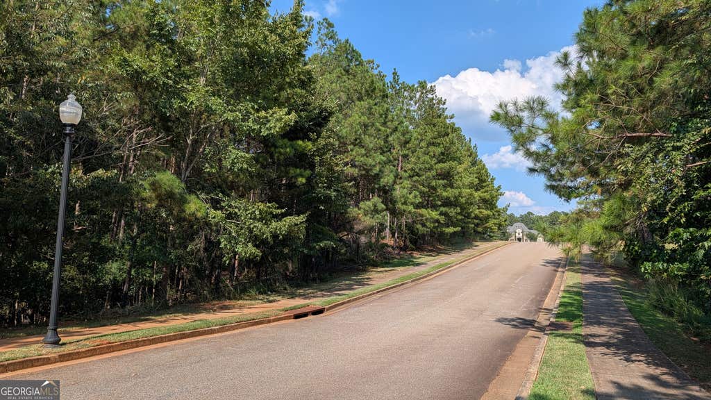 Photo of 6 Balmoral Court, Macon, GA 31210 (MLS # 10832824)
