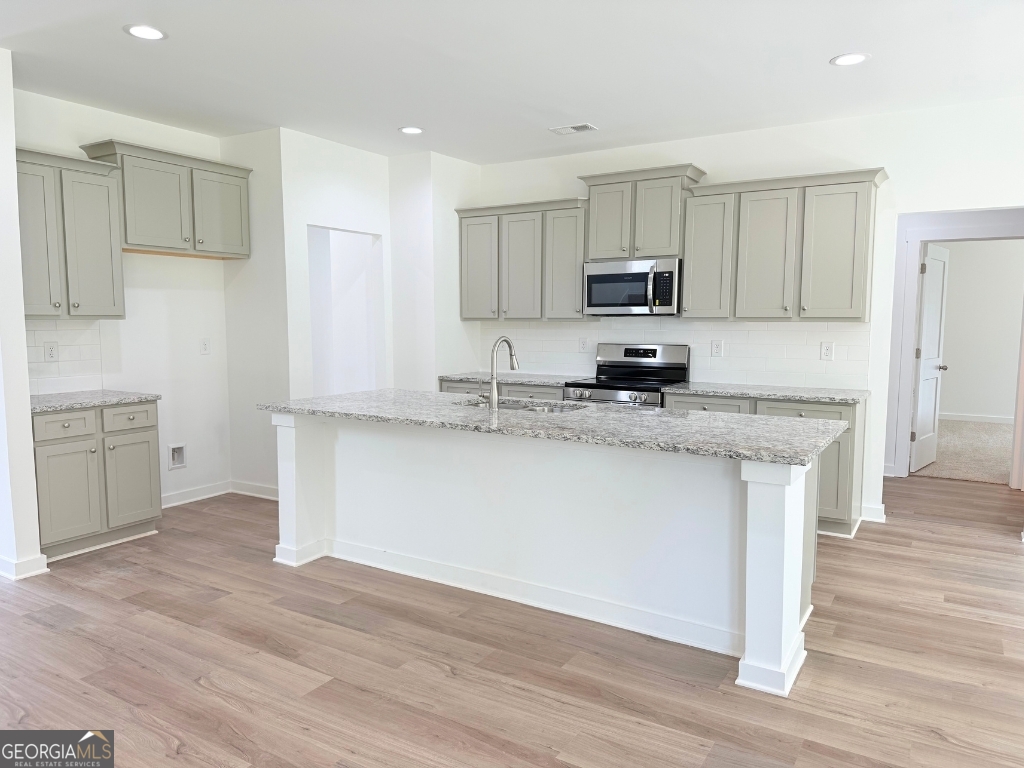 263 Westlyn WAY