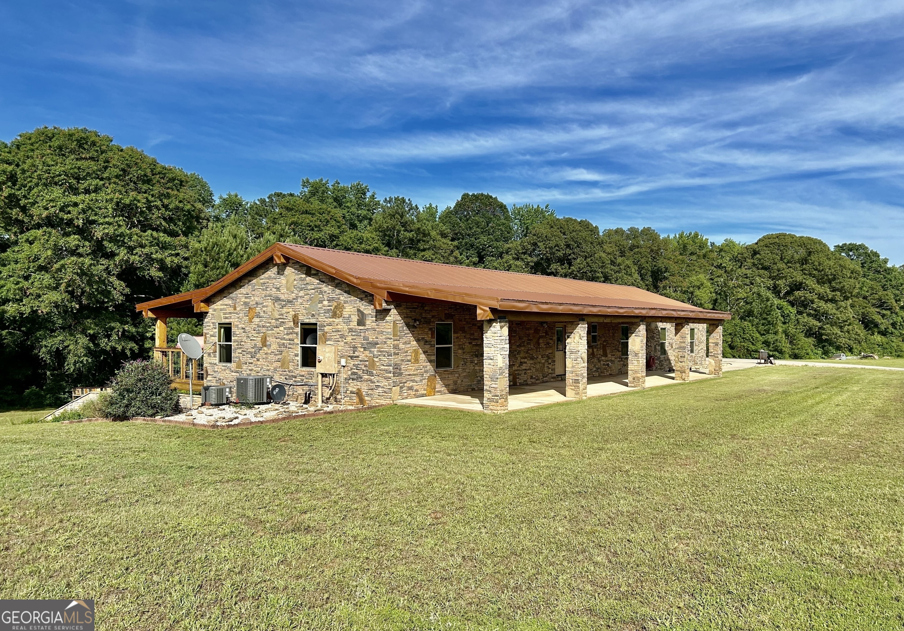 105 Magnolia DR