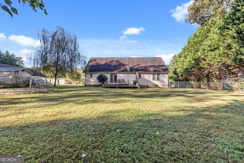 A home in Mount Airy