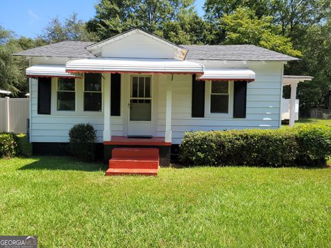 A home in Cochran